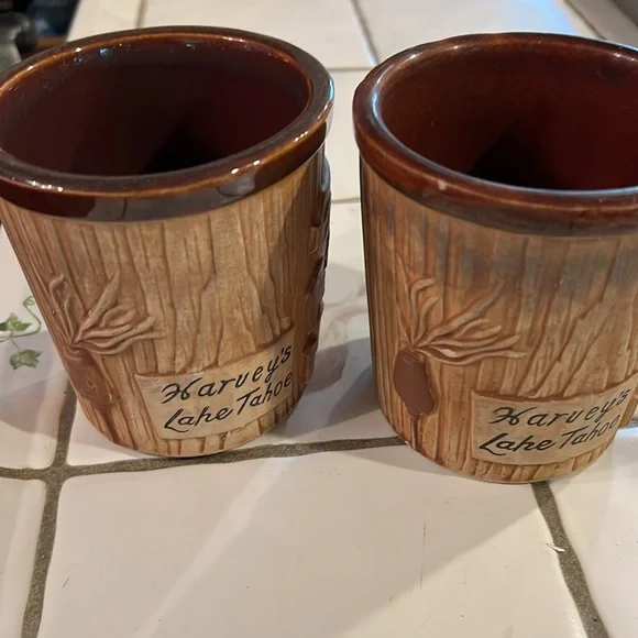 Tiki ceramic mugs vintage set of 4. Some small chips